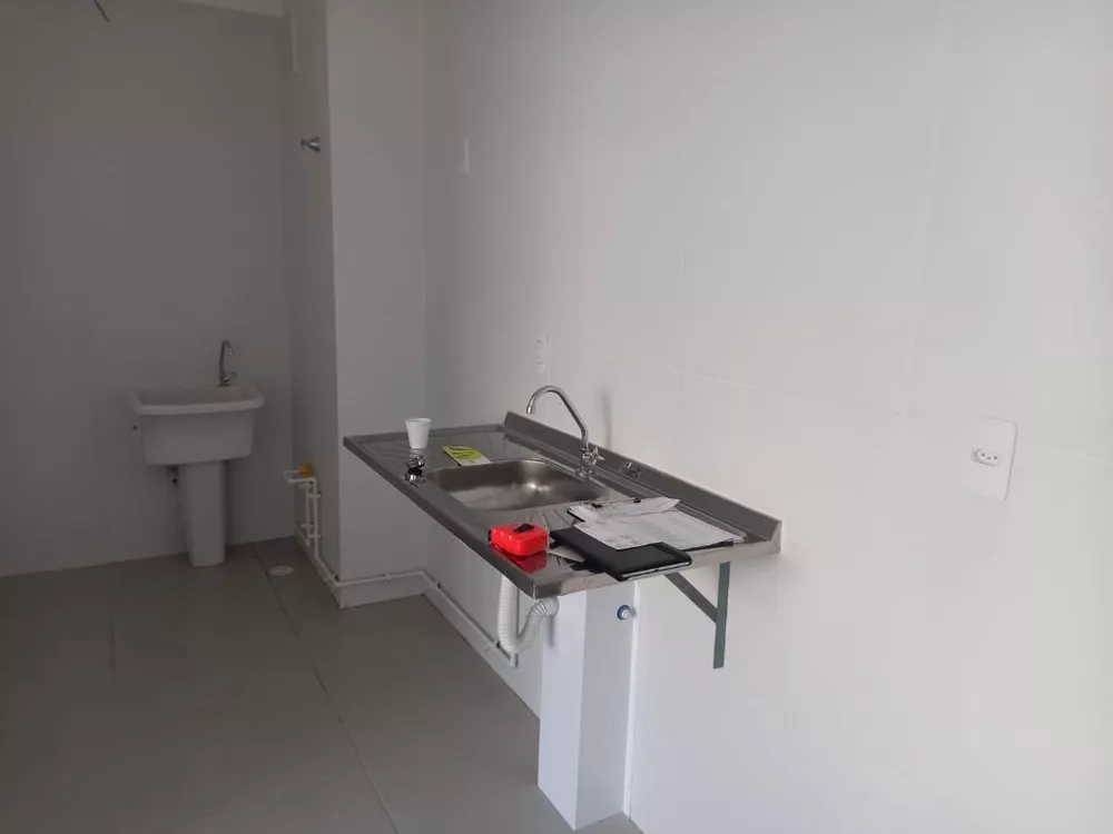 Apartamento à venda com 2 quartos, 37m² - Foto 4