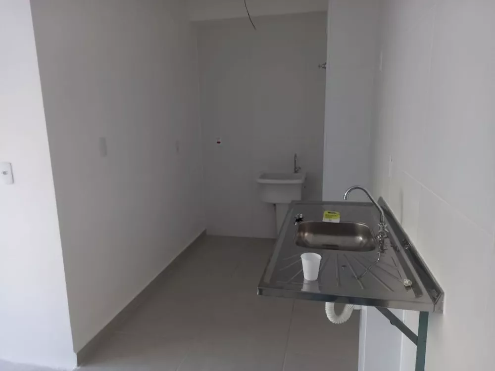 Apartamento à venda com 2 quartos, 37m² - Foto 3