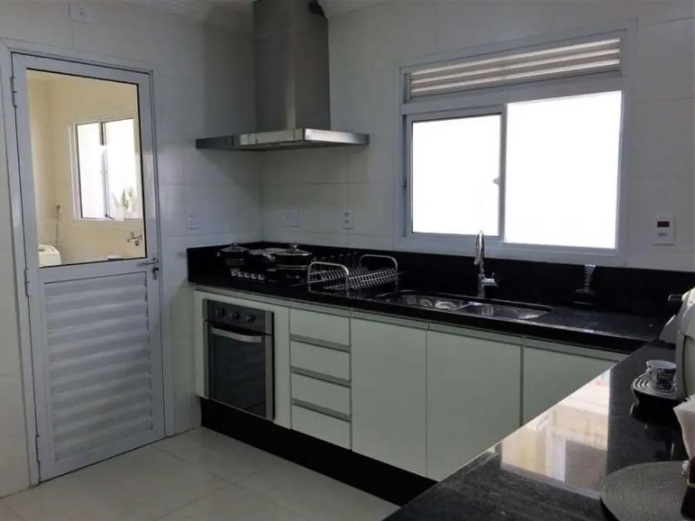Sobrado, 4 quartos, 250 m² - Foto 8