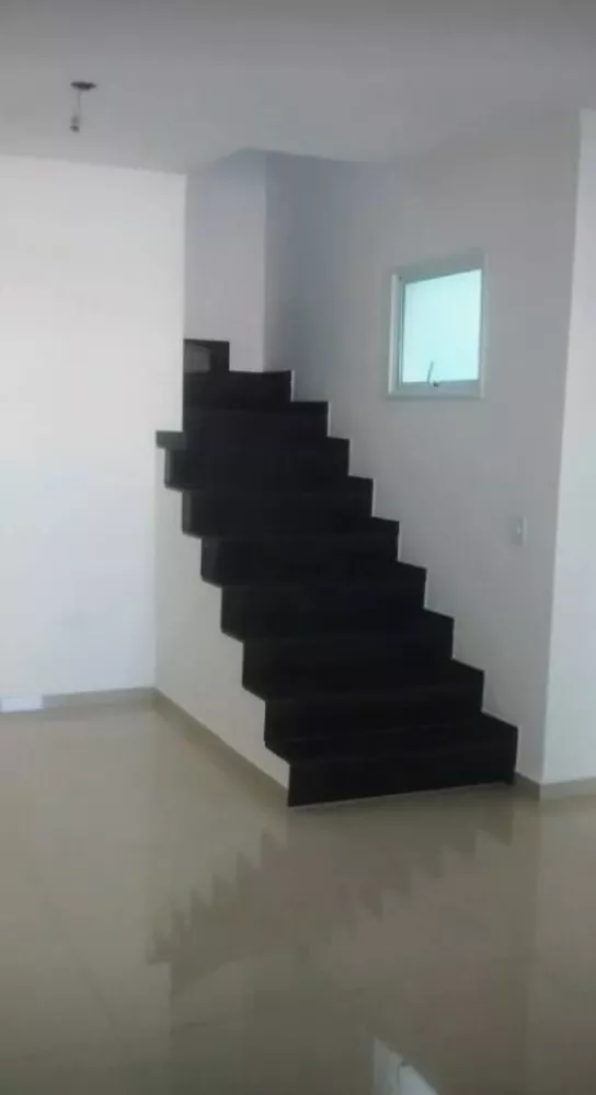 Sobrado à venda com 3 quartos, 155m² - Foto 3