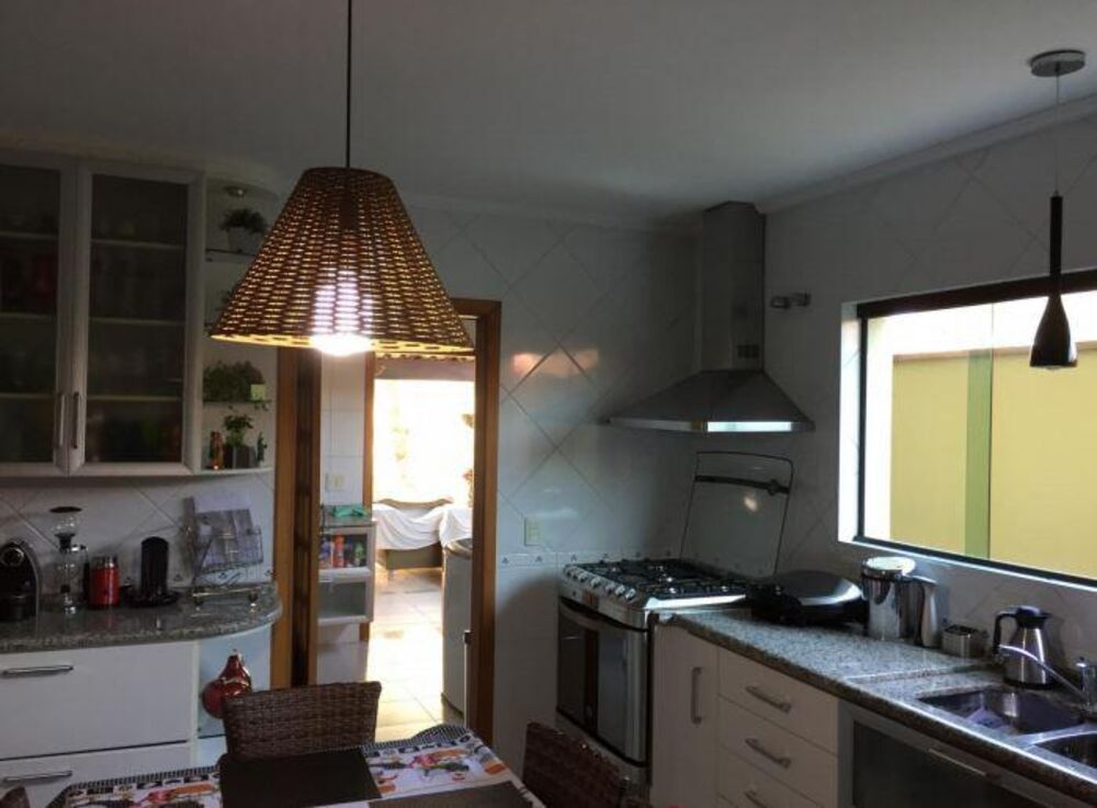 Sobrado, 4 quartos, 290 m² - Foto 2