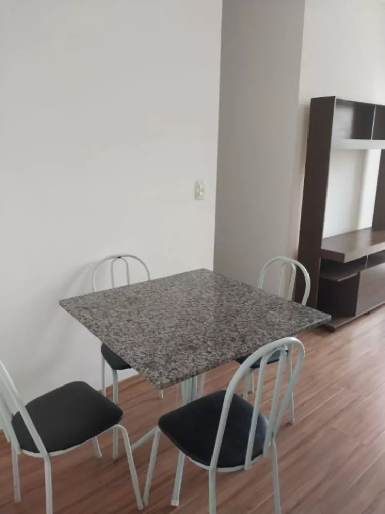 Apartamento para alugar com 3 quartos, 59m² - Foto 4