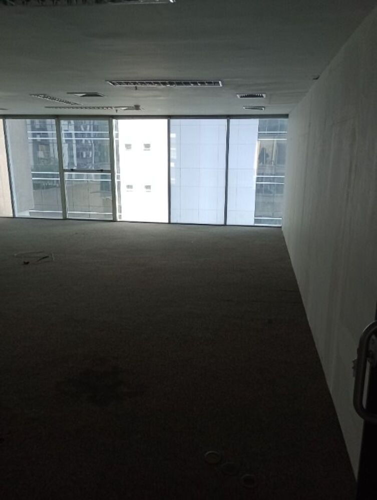 Sala-Conjunto, 204 m² - Foto 1