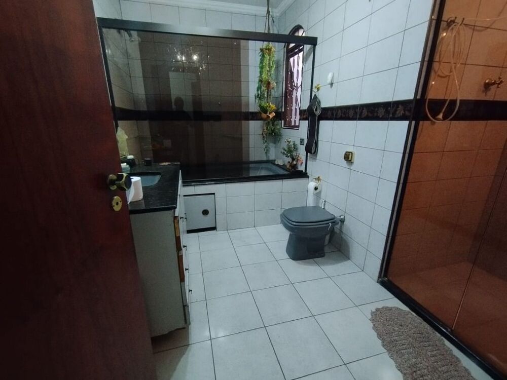Casa, 3 quartos, 211 m² - Foto 13