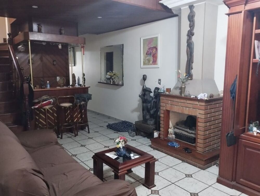Casa, 3 quartos, 211 m² - Foto 4