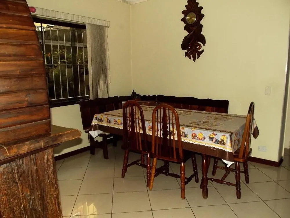 Casa, 4 quartos, 170 m² - Foto 3