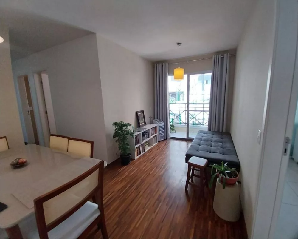 Apartamento à venda com 3 quartos, 68m² - Foto 2