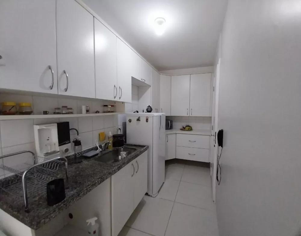 Apartamento à venda com 3 quartos, 68m² - Foto 20