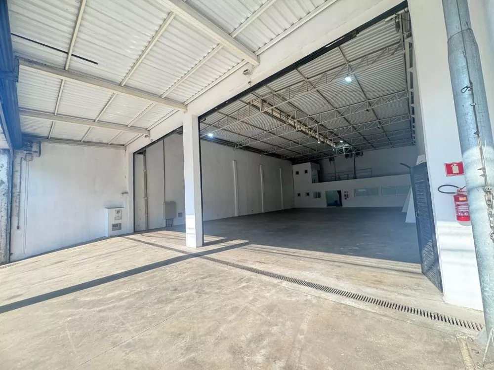 Depósito-Galpão-Armazém à venda e aluguel, 500m² - Foto 1