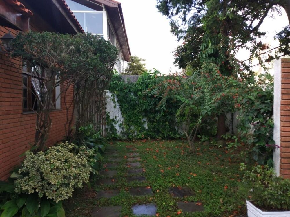 Sobrado, 4 quartos, 250 m² - Foto 1