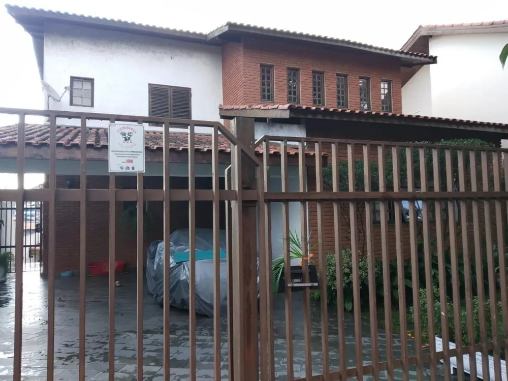 Sobrado, 4 quartos, 250 m² - Foto 1