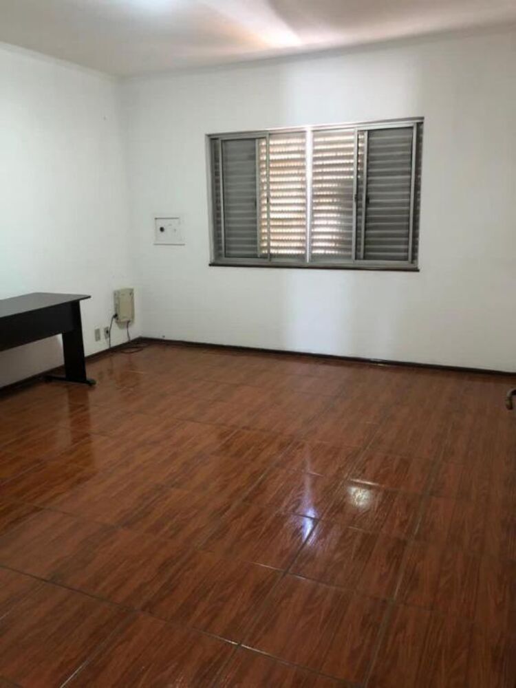 Sobrado, 4 quartos, 273 m² - Foto 1