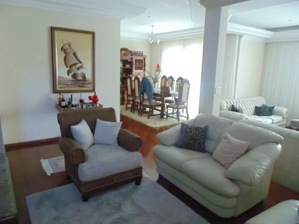Sobrado, 4 quartos, 220 m² - Foto 2