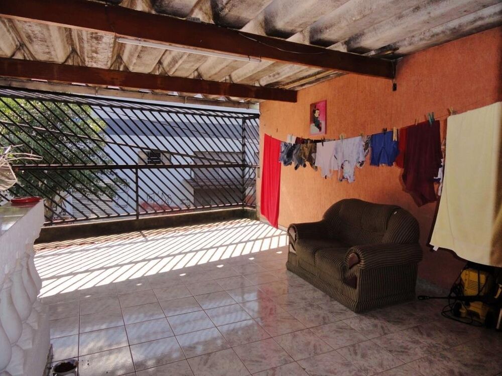Sobrado, 3 quartos, 228 m² - Foto 1