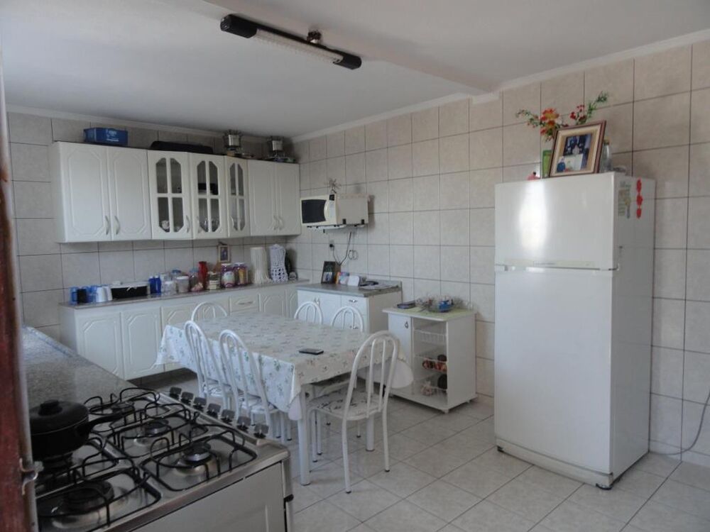 Sobrado, 3 quartos, 228 m² - Foto 2