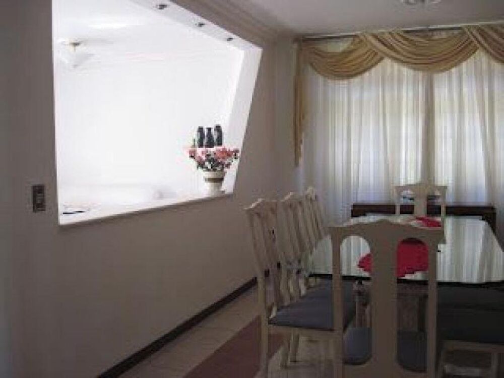 Sobrado, 4 quartos, 450 m² - Foto 1