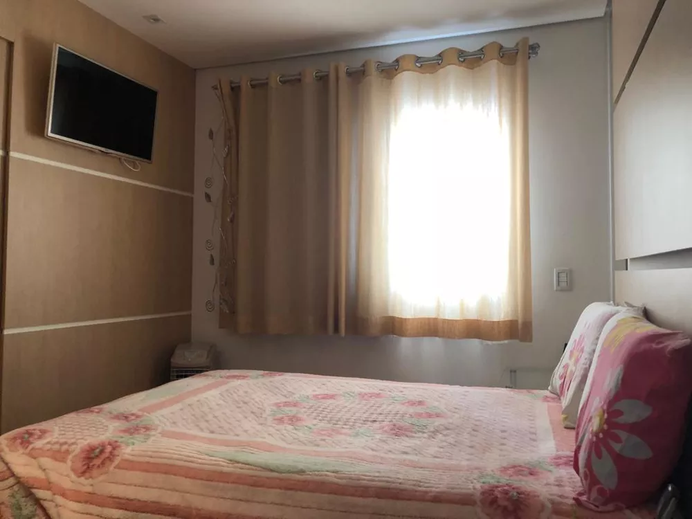 Apartamento à venda com 3 quartos, 97m² - Foto 3