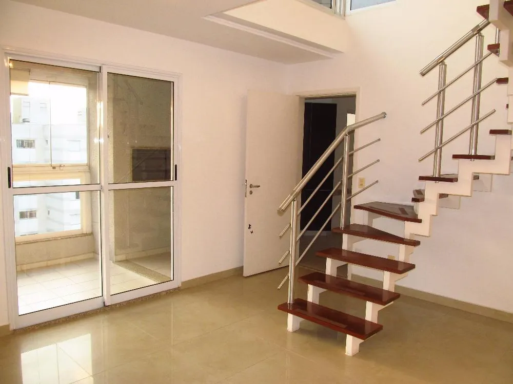 Cobertura, 3 quartos, 325 m² - Foto 1