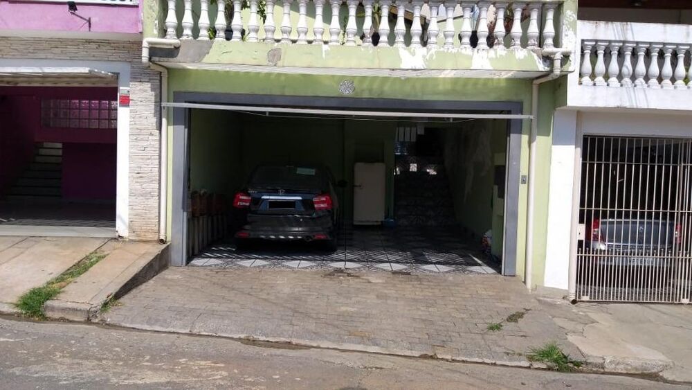 Casa à venda com 2 quartos, 172m² - Foto 1