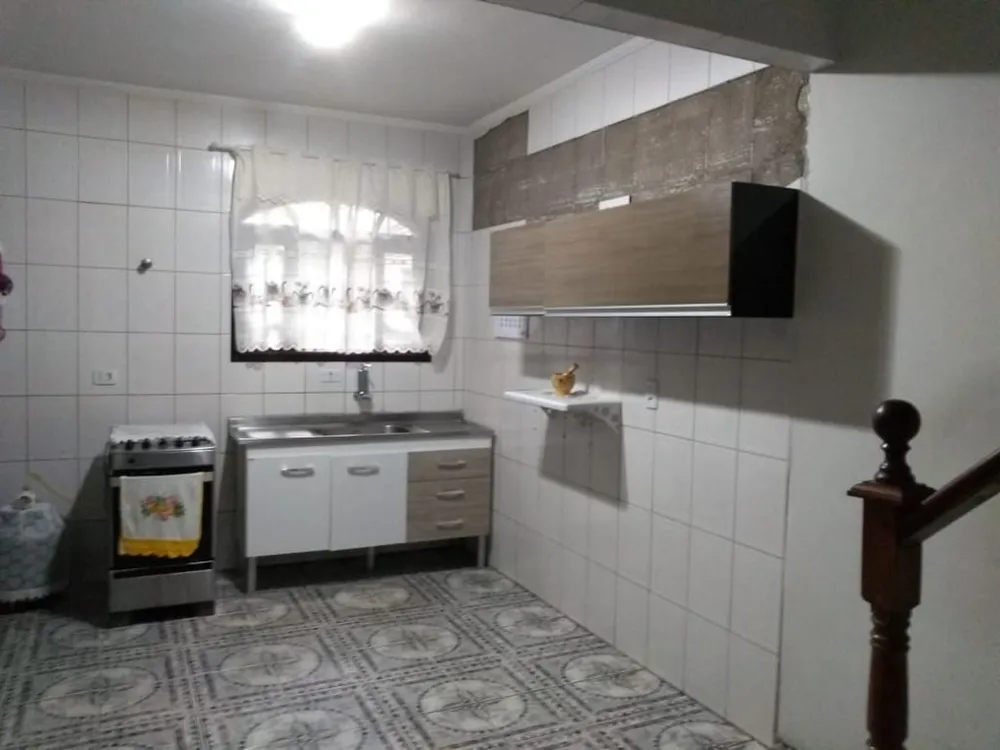 Casa, 5 quartos, 233 m² - Foto 3