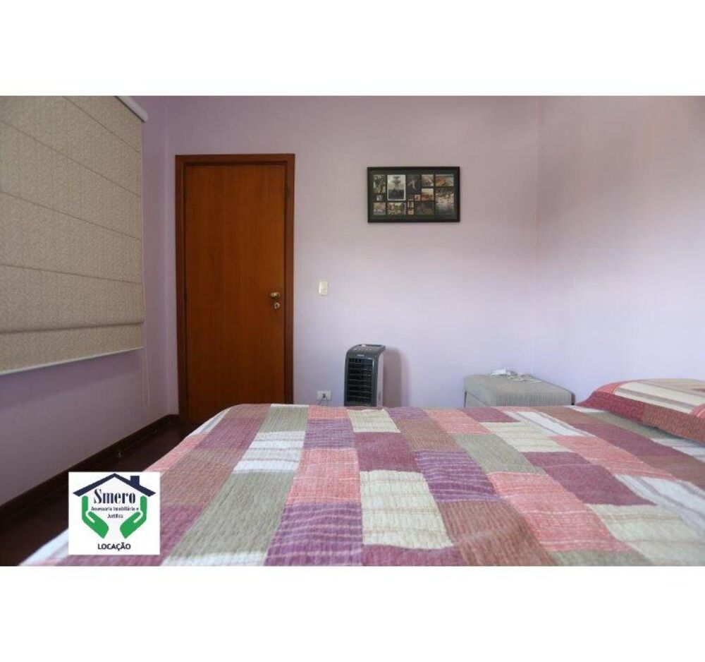 Sobrado, 4 quartos, 495 m² - Foto 1