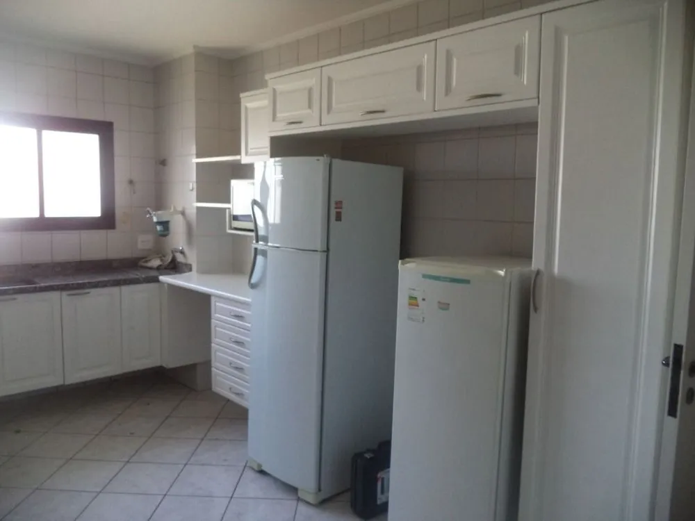 Apartamento, 3 quartos, 246 m² - Foto 6