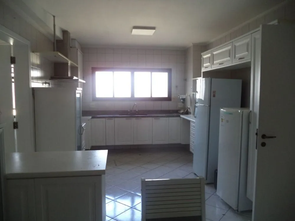 Apartamento, 3 quartos, 246 m² - Foto 5