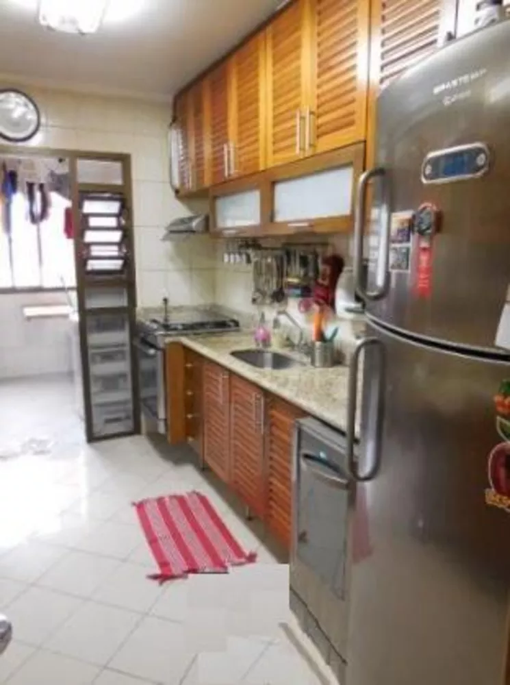 Apartamento à venda com 3 quartos, 96m² - Foto 8