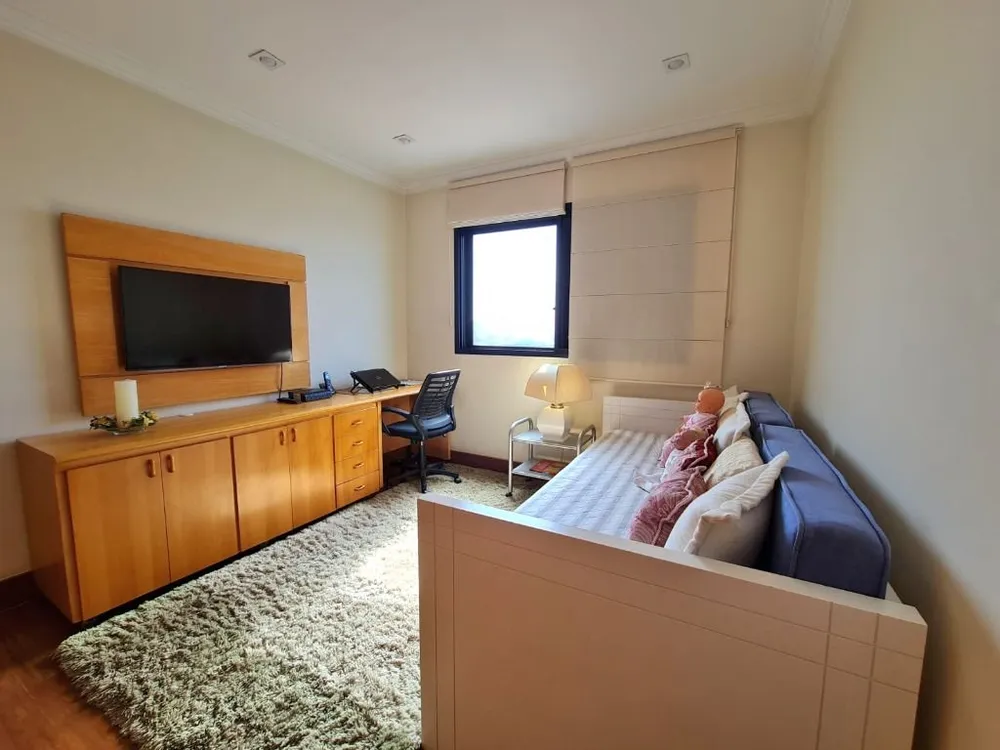 Apartamento, 3 quartos, 190 m² - Foto 9