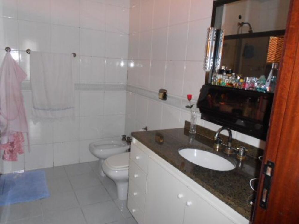 Sobrado à venda com 4 quartos, 330m² - Foto 10
