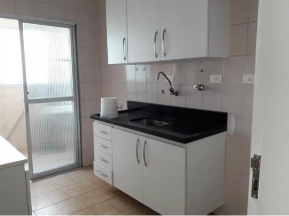 Apartamento à venda com 3 quartos, 74m² - Foto 7