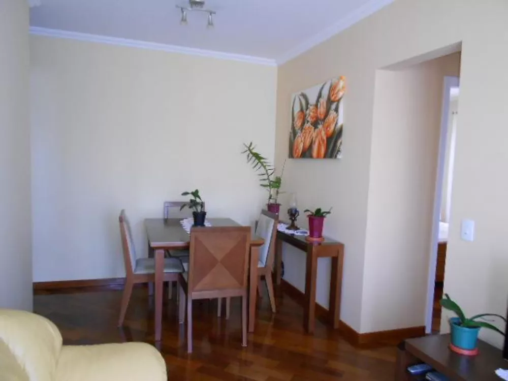 Apartamento à venda com 2 quartos, 65m² - Foto 3