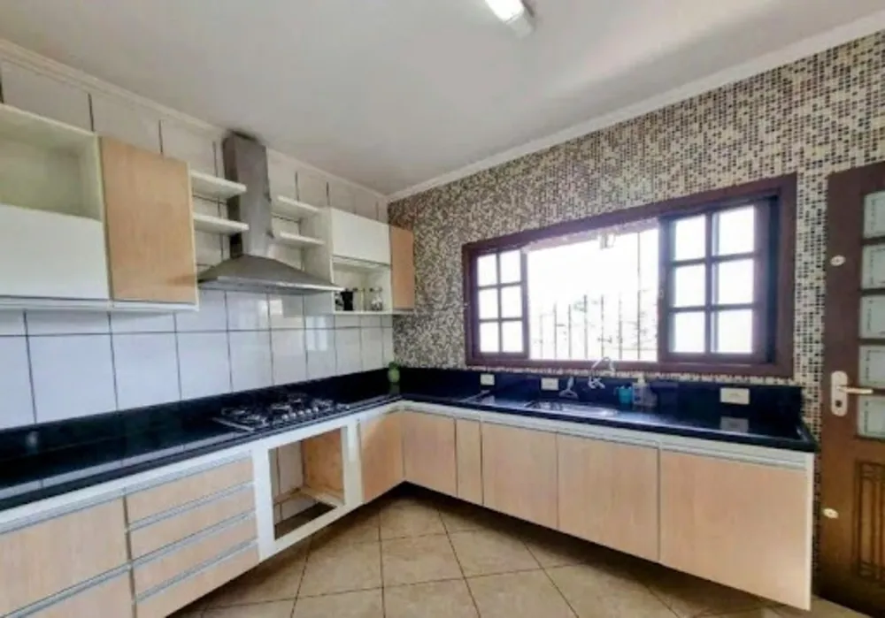 Sobrado, 3 quartos, 200 m² - Foto 5