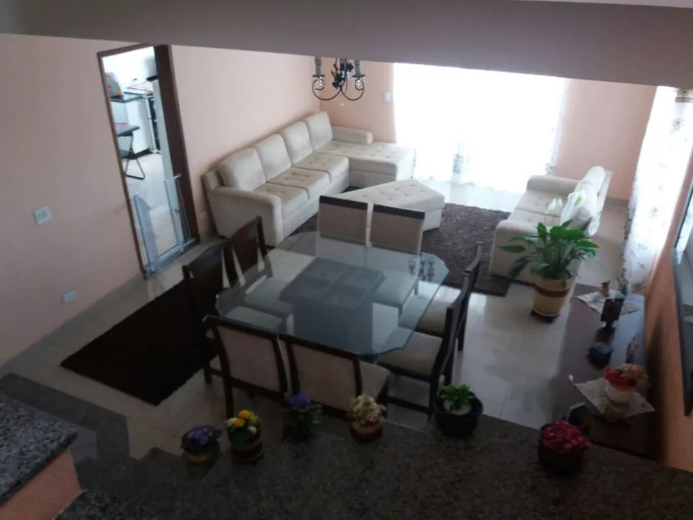 Sobrado, 3 quartos, 290 m² - Foto 3