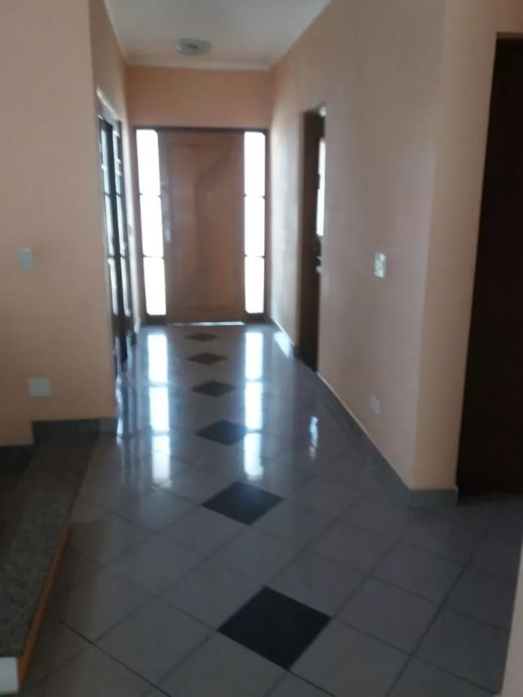 Sobrado, 3 quartos, 290 m² - Foto 2