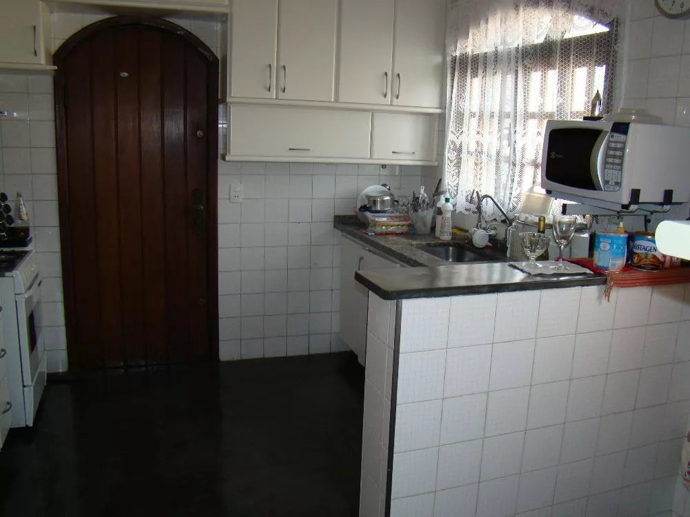 Sobrado à venda com 3 quartos, 400m² - Foto 16