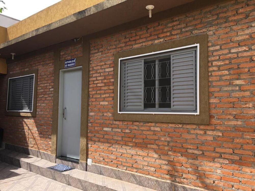 Casa, 8 quartos, 203 m² - Foto 2
