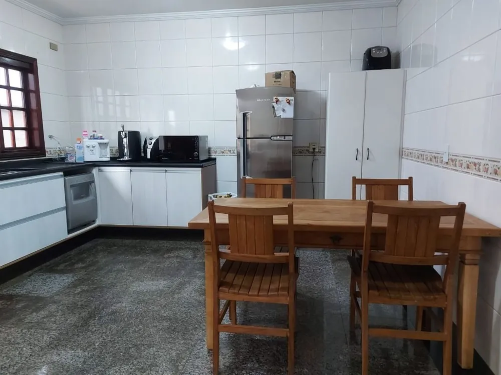 Casa, 5 quartos, 302 m² - Foto 5