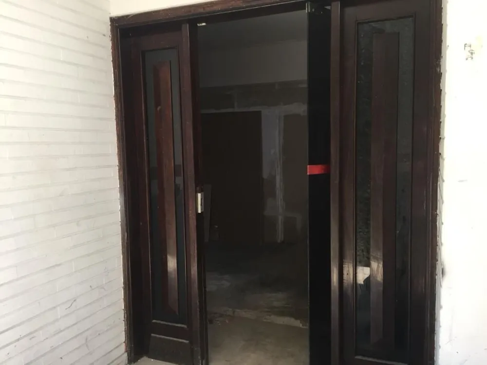 Sobrado, 7 quartos, 383 m² - Foto 5