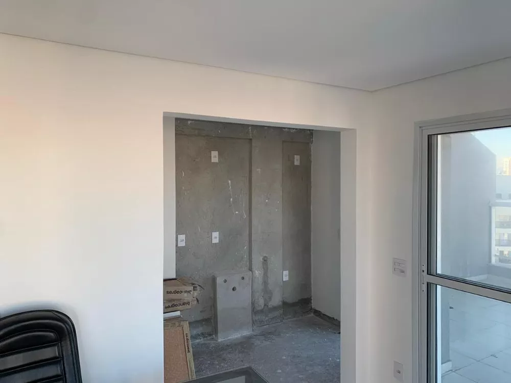 Apartamento à venda com 3 quartos, 135m² - Foto 3