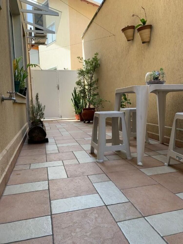 Sobrado, 3 quartos, 180 m² - Foto 1