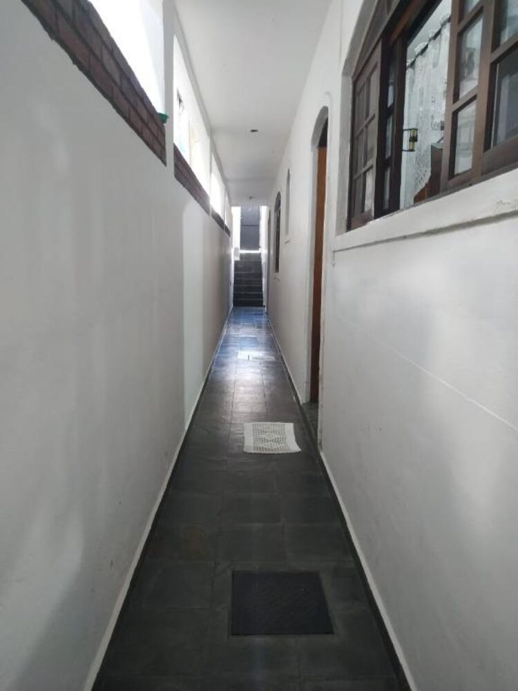 Casa, 4 quartos, 330 m² - Foto 2
