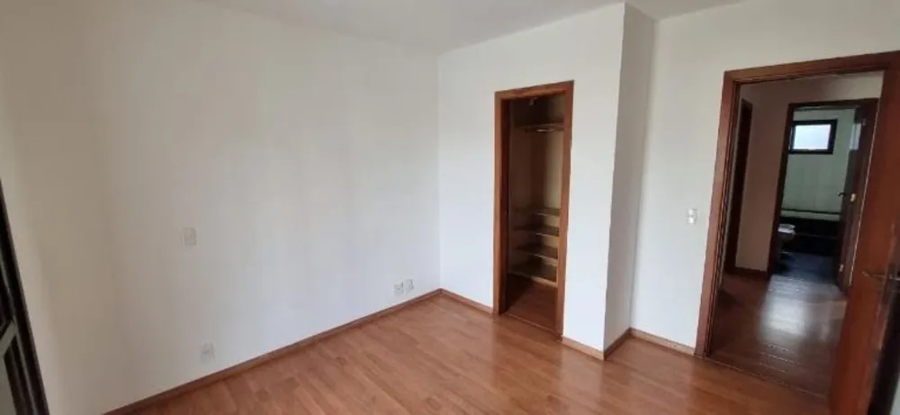 Apartamento, 3 quartos, 140 m² - Foto 3