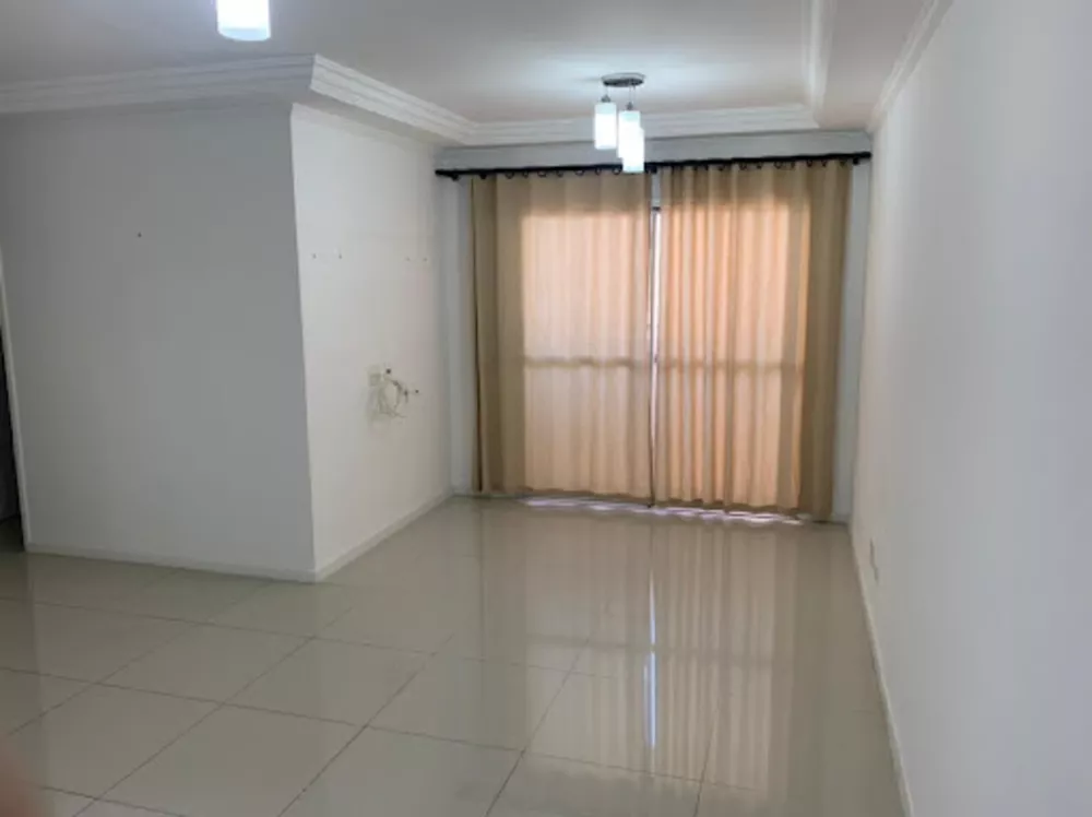 Apartamento à venda com 3 quartos, 73m² - Foto 1