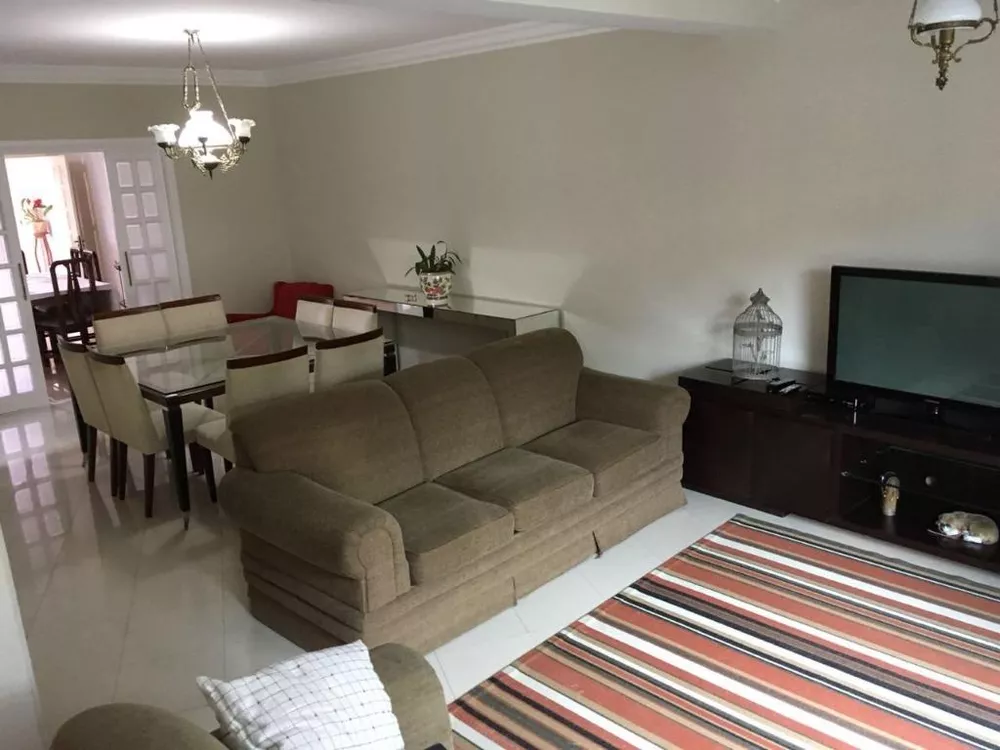 Sobrado à venda com 3 quartos, 330m² - Foto 17