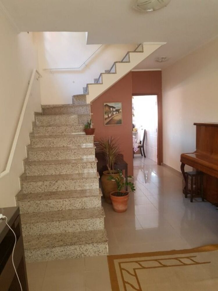 Sobrado à venda com 3 quartos, 125m² - Foto 1