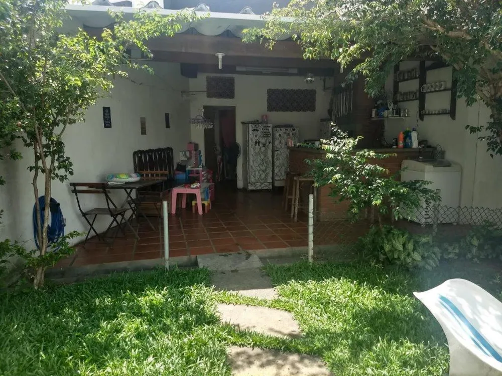 Sobrado, 4 quartos, 200 m² - Foto 1