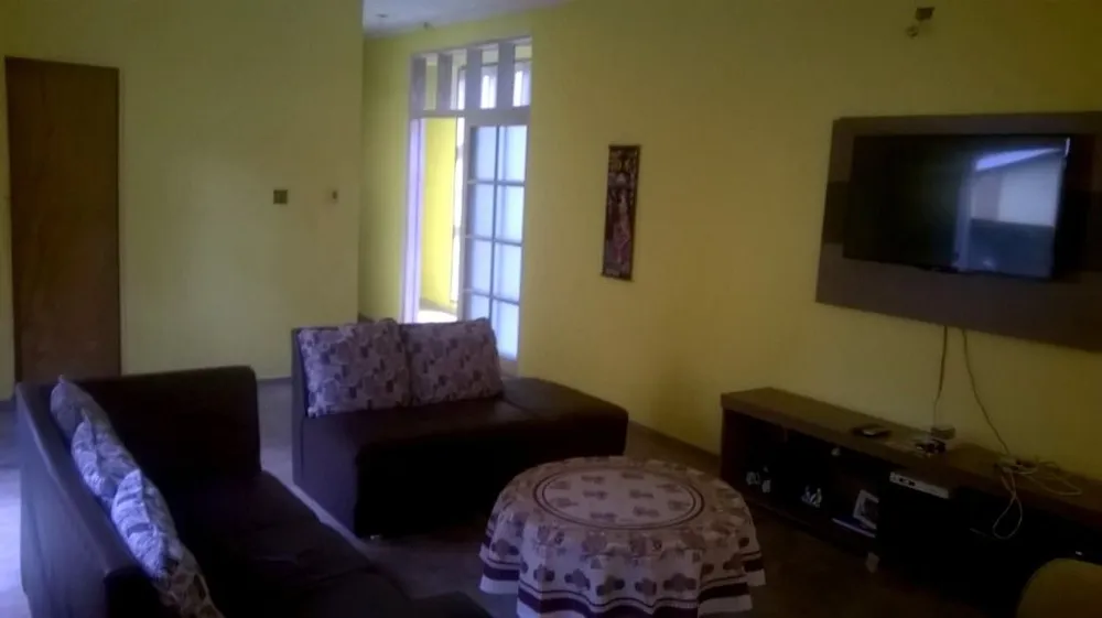 Casa, 3 quartos, 402 m² - Foto 1