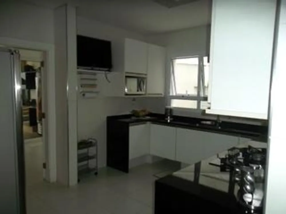 Sobrado, 4 quartos, 740 m² - Foto 4