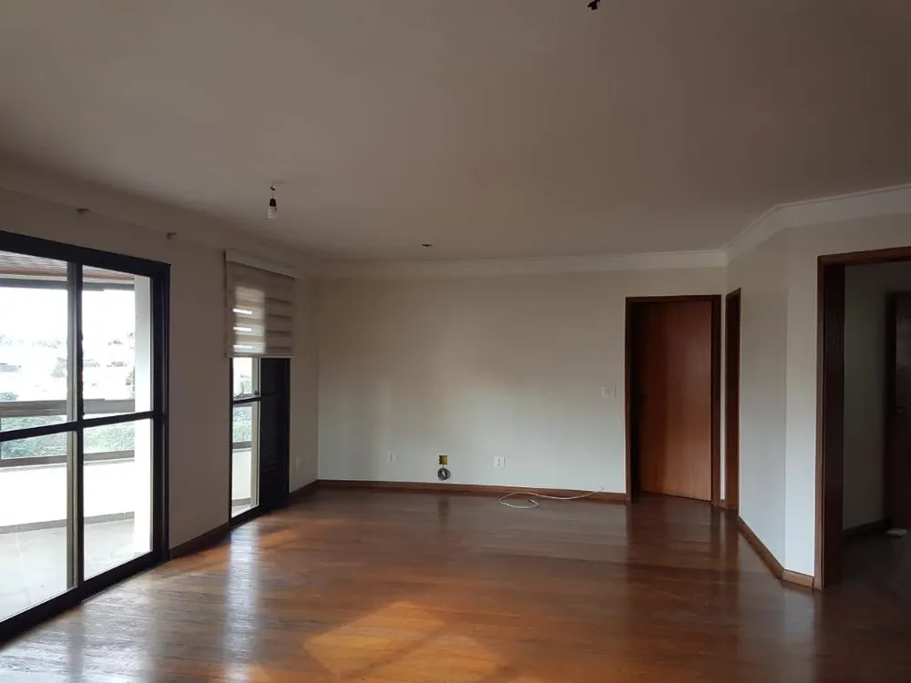 Apartamento, 3 quartos, 161 m² - Foto 3